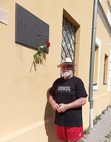 Den památky obětí komunistického režimu